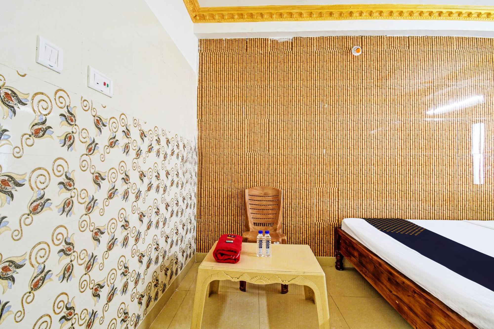 פורי Hotel O Sri Ram Guest House מראה חיצוני תמונה