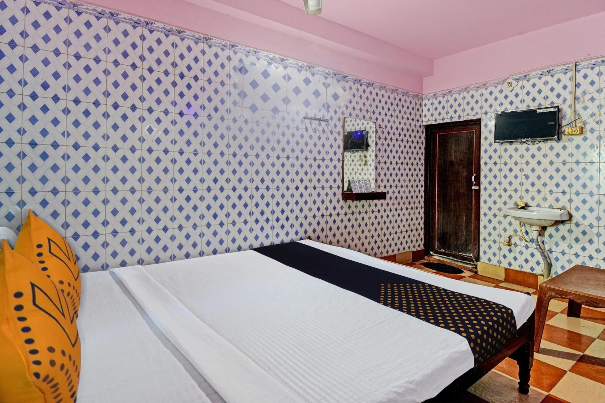 פורי Hotel O Sri Ram Guest House מראה חיצוני תמונה